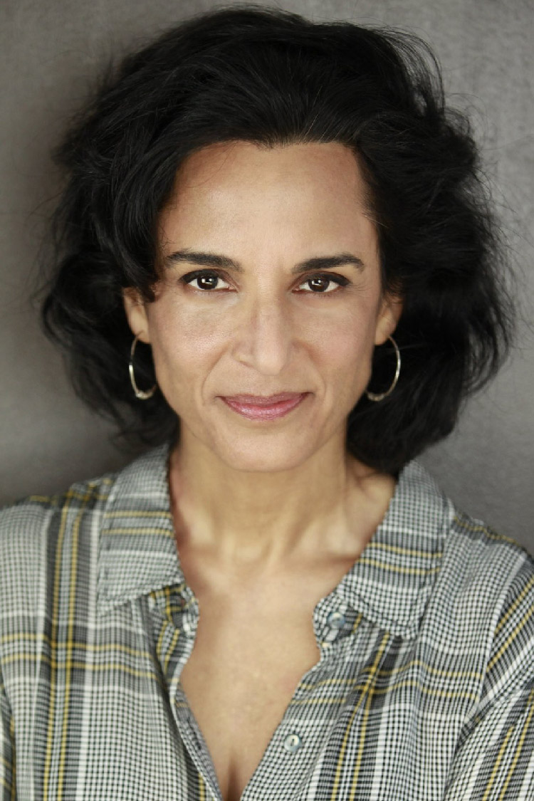 Deena Aziz headshot