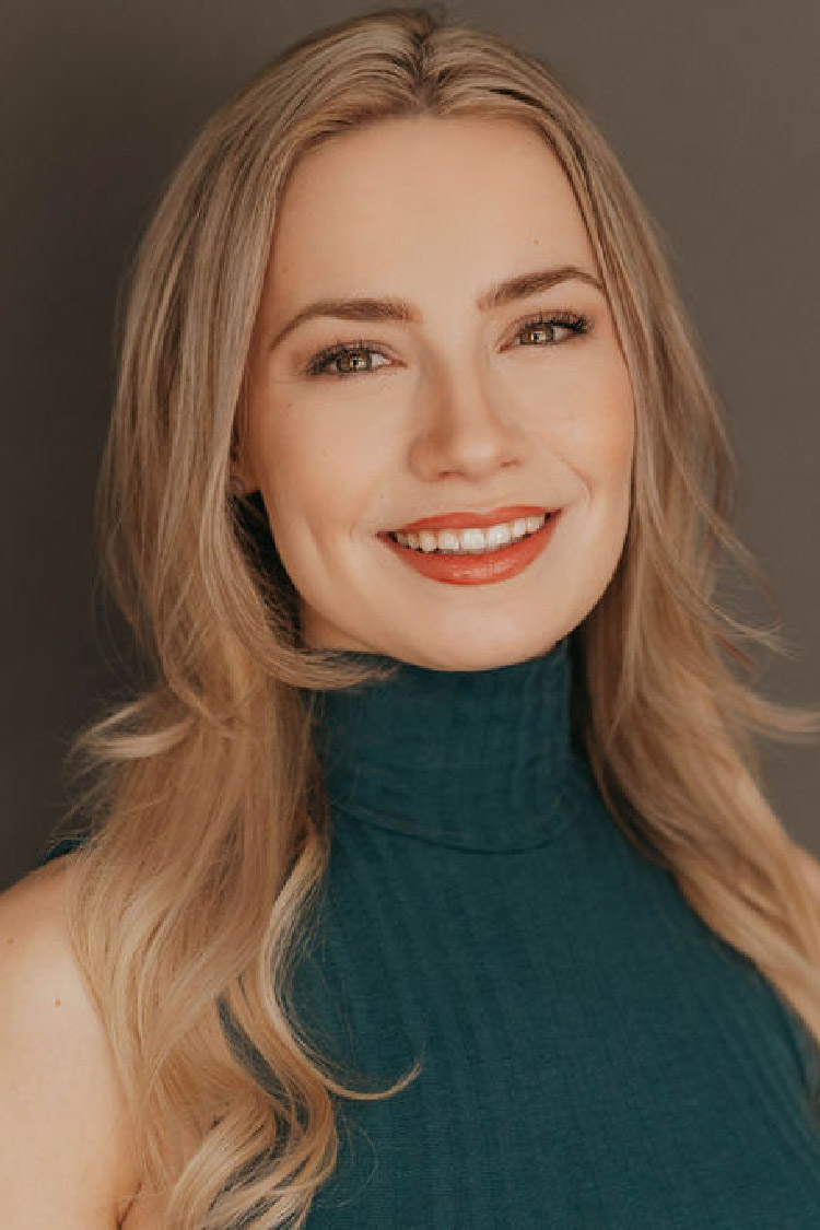 Kristen Pepper headshot